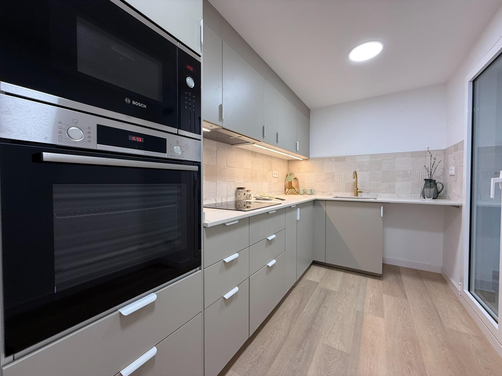 Kitchen of Flat for sale in Sabadell  with Air Conditioner, Parquet flooring and Terrace