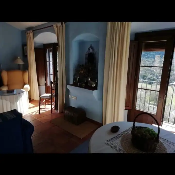 Finca rústica en venta en Villaluenga del Rosario con Jardín privado, Terraza y Amueblado