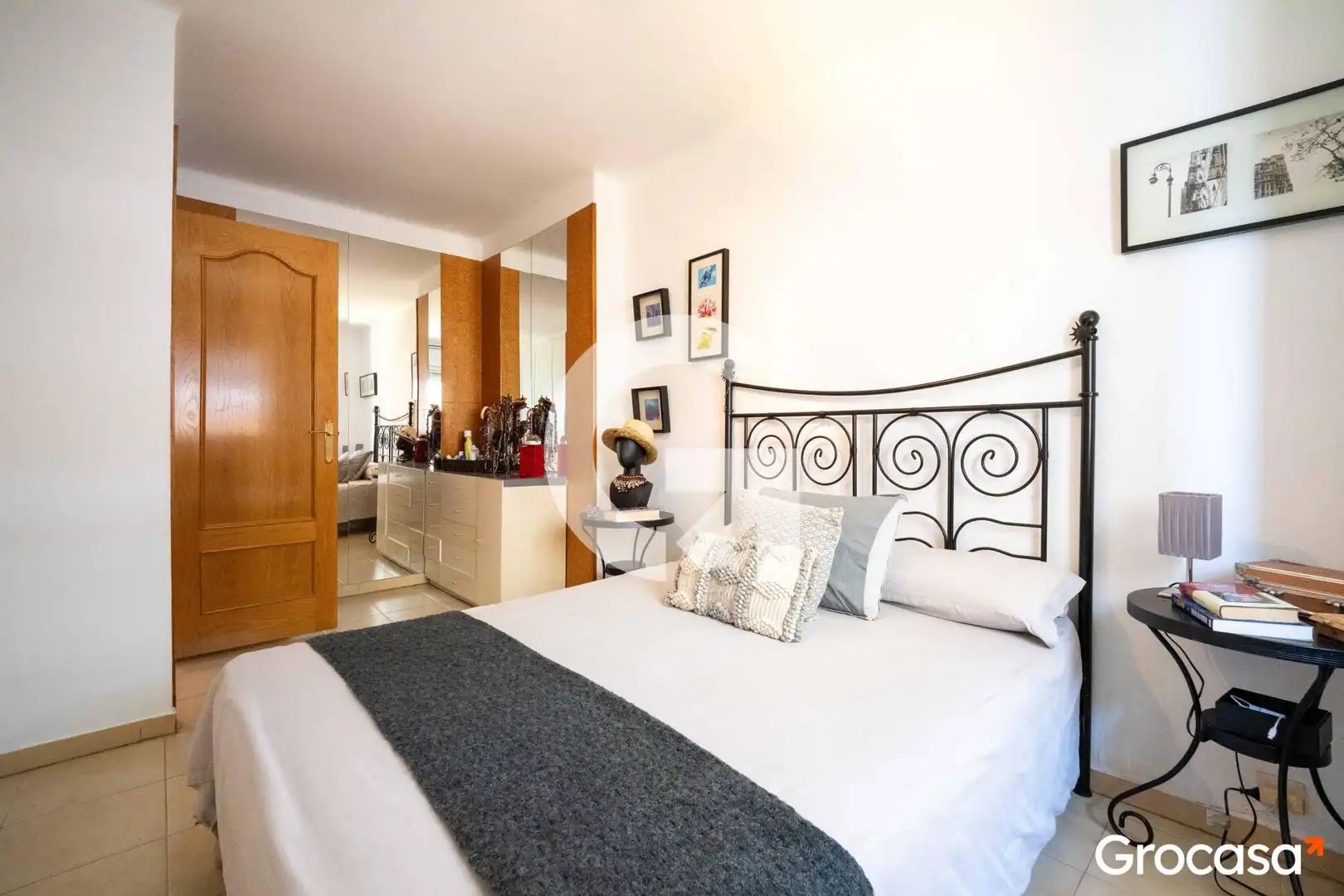 Habitación de Dúplex en venta en Granollers con Calefacción, Terraza y Amueblado