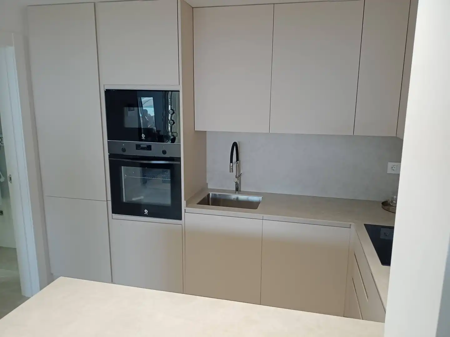 Cuina de Casa o xalet en venda en Mutxamel amb Aire condicionat, Jardí privat i Terrassa