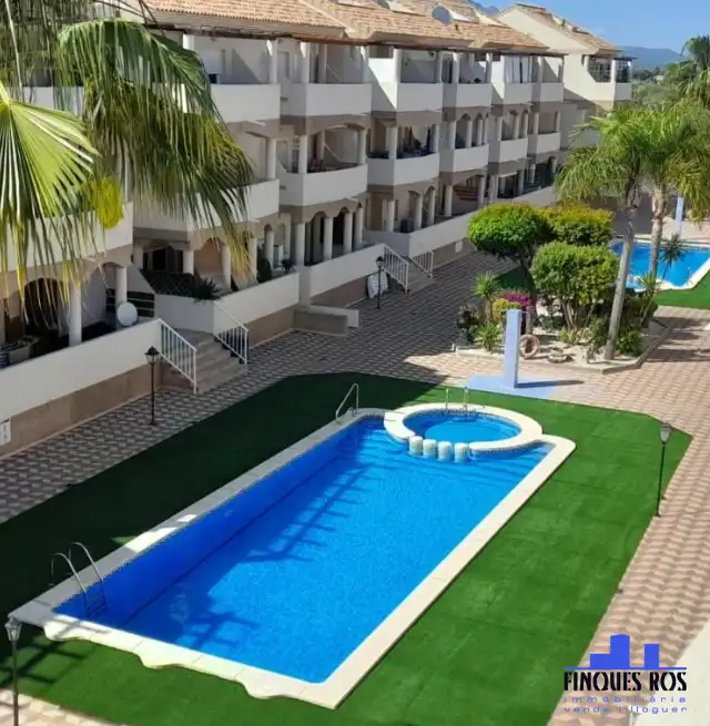 Piscina de Apartament en venda en Vinaròs amb Aire condicionat, Terrassa i Moblat