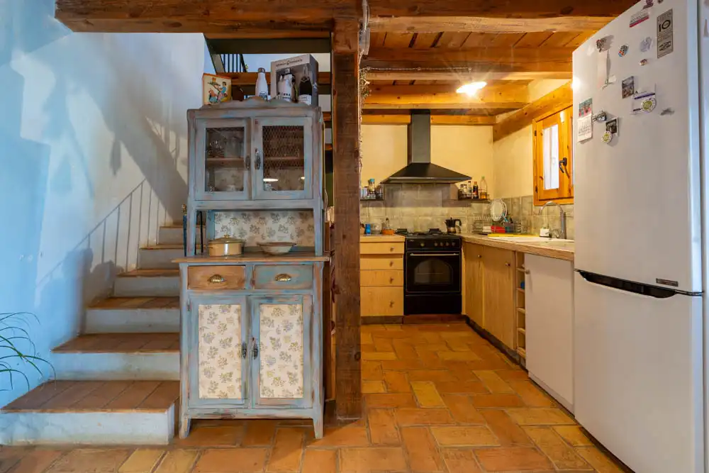 Cocina de Finca rústica en venta en Aldover con Jardín privado, Terraza y Amueblado