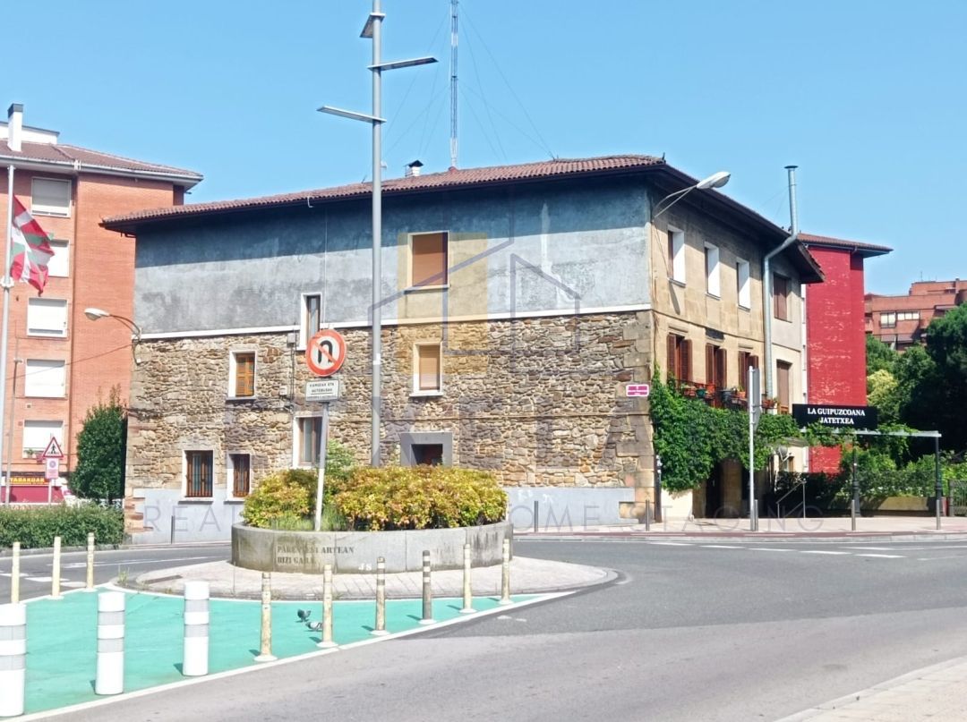 Exterior view of Flat for sale in Iurreta  with Balcony