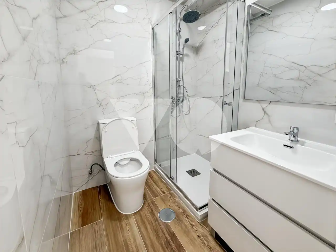 Baño de Piso para compartir en Madrid con Amueblado