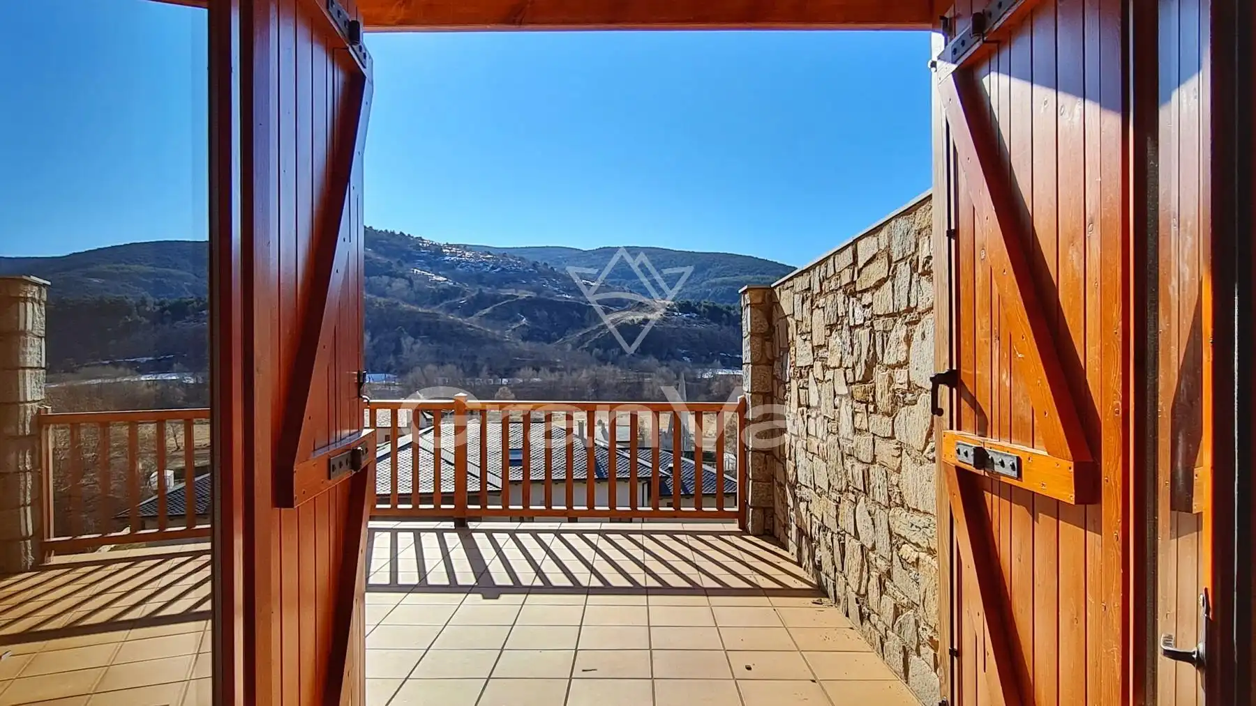 Terrasse von Einfamilien-Reihenhaus zum Verkauf in Osséja mit Heizung, Parkett und Terrasse