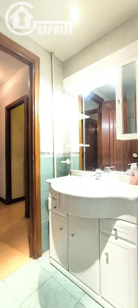 Bathroom of Flat for sale in Latina