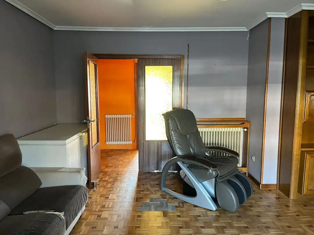 Sala d'estar de Pis en venda en Benavides amb Calefacció, Terrassa i Traster