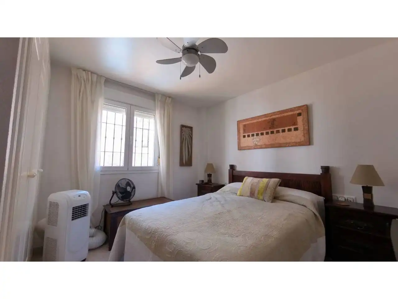 Dormitori de Apartament en venda en El Ejido amb Terrassa, Moblat i Piscina comunitària