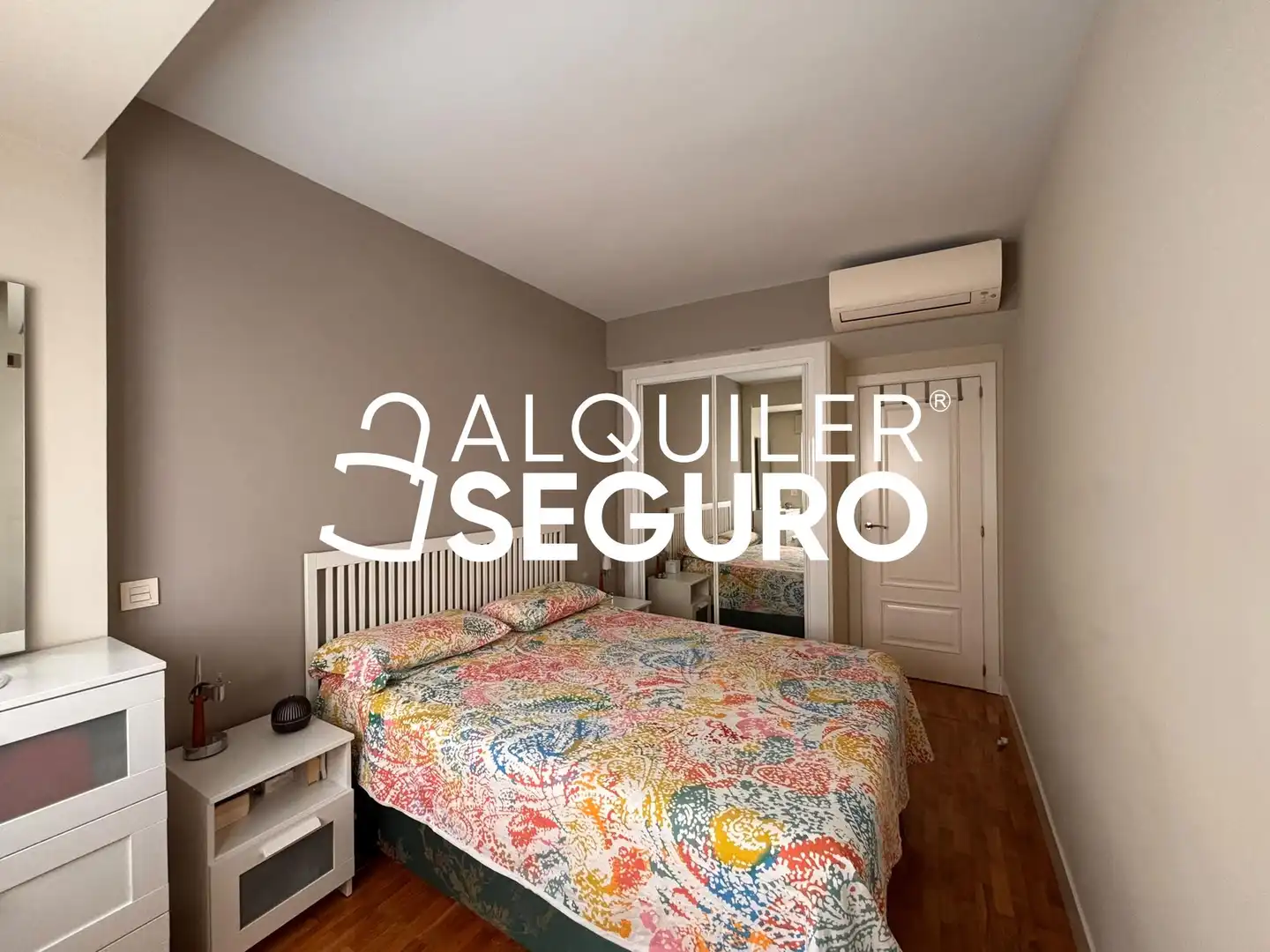 Piso con ascensor en alquiler en de Eugenio Sellés, imagen 5