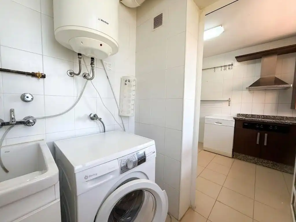 Bathroom of Flat for sale in Málaga  with Heating, Private garden and Terrace
