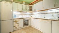 Kitchen of Single-family semi-detached for sale in Guardamar del Segura  with Air Conditioner, Terrace and Balcony