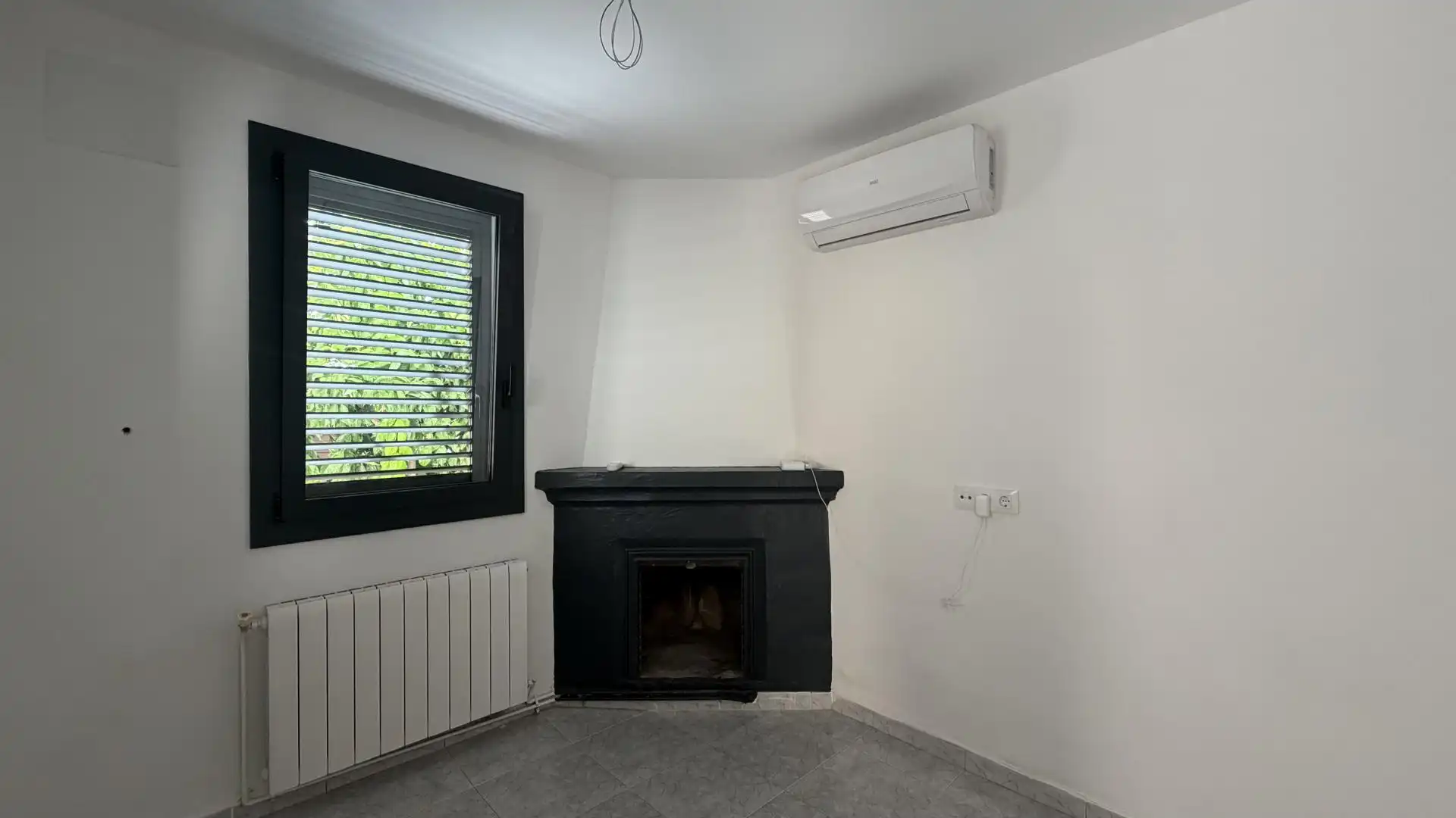 Wohnzimmer von Haus oder Chalet zur Miete in Breda mit Heizung
