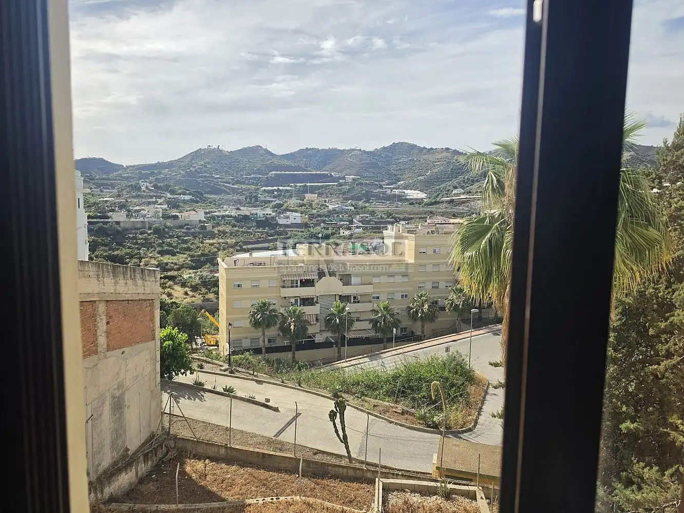 Vista exterior de Planta baja en venta en Torrox