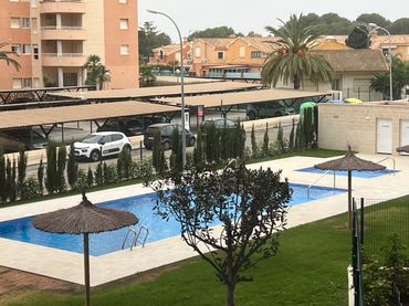 Apartament amb balcó en venda a Calle Teodoro Llorente 6