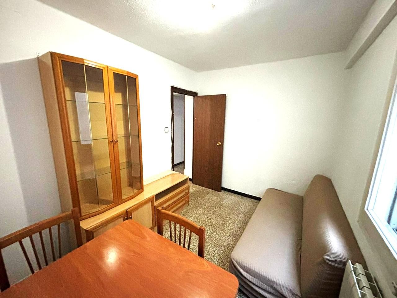 Bedroom of Flat for sale in  Zaragoza Capital  with Air Conditioner, Heating and Terrace