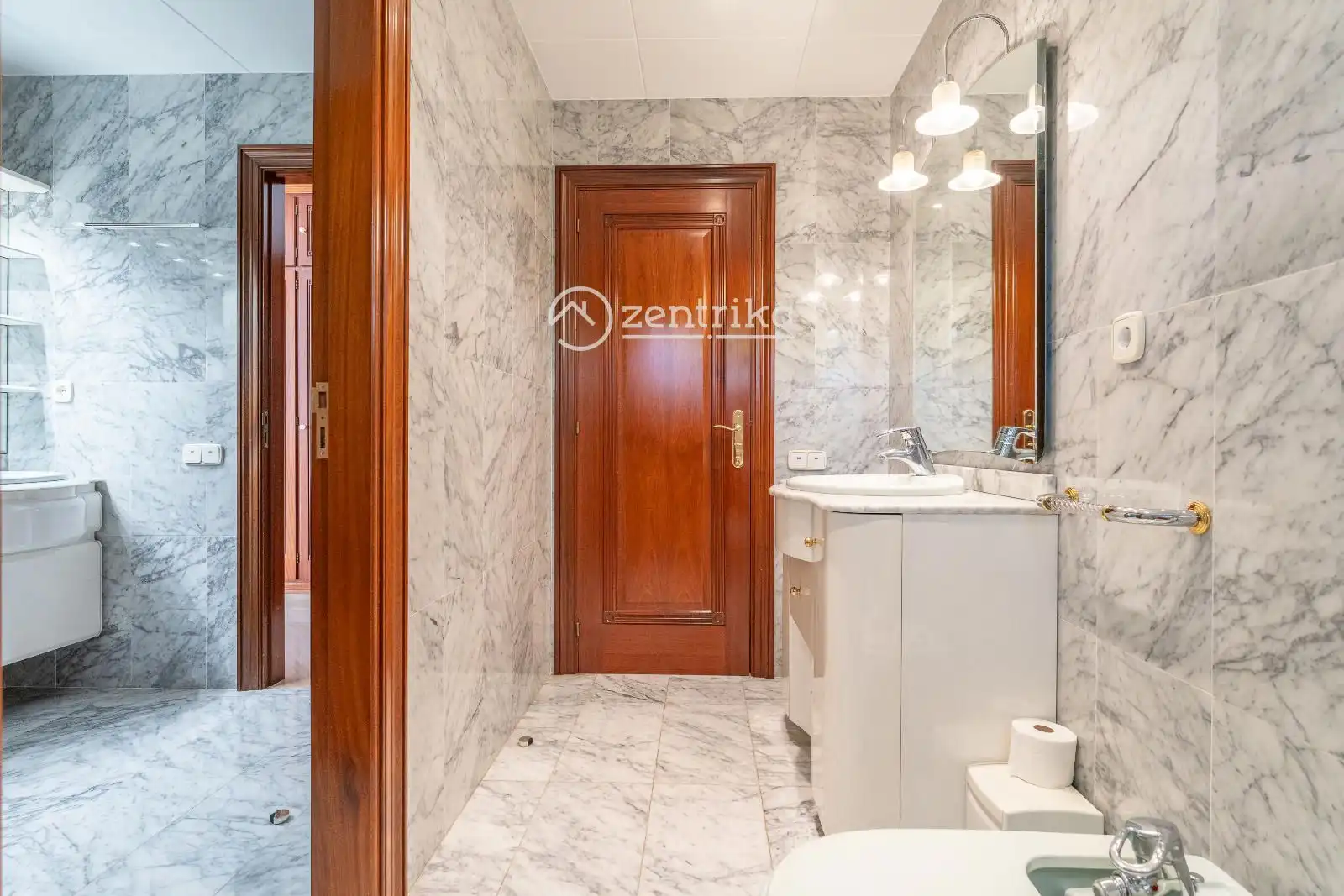 Bathroom of Houses for sale in Cambrils  with Air Conditioner, Heating and Storage room