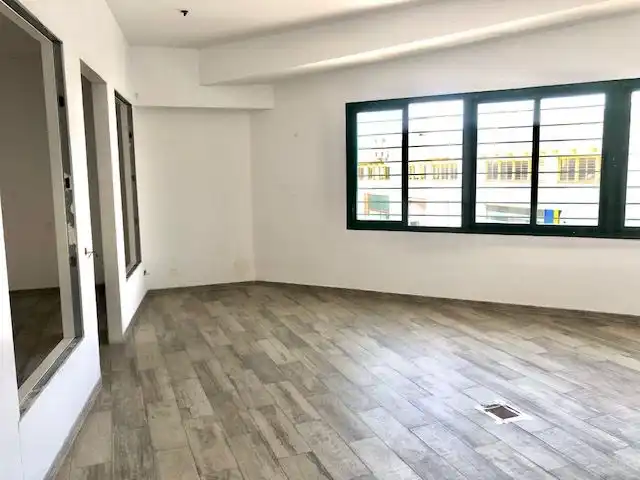 Fabrikhallen zur Miete in Marbella