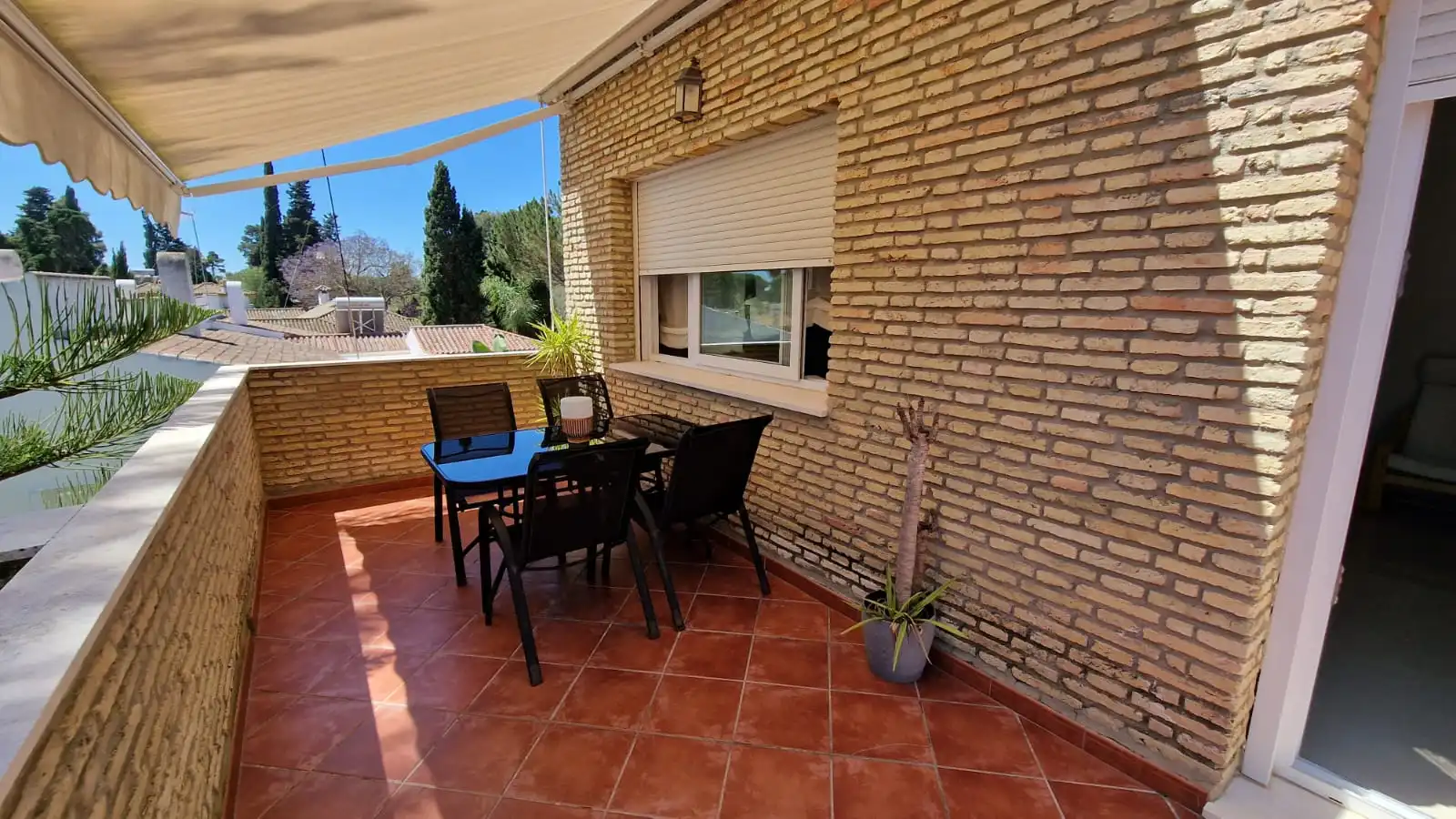 Terrace of Detached homes for sale in El Puerto de Santa María  with Air Conditioner, Private garden and Storage room
