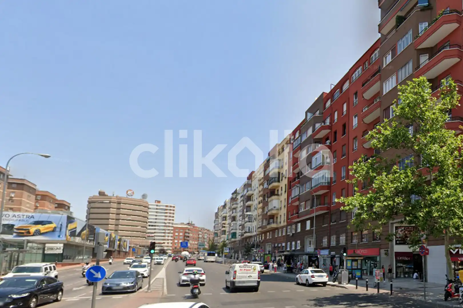 Exterior view of Flat for sale in Madrid  with Heating