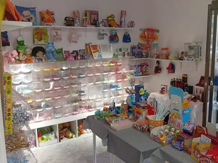 Locale commerciale in cessione a Carrer Baldomer Solà 138, imagen 3