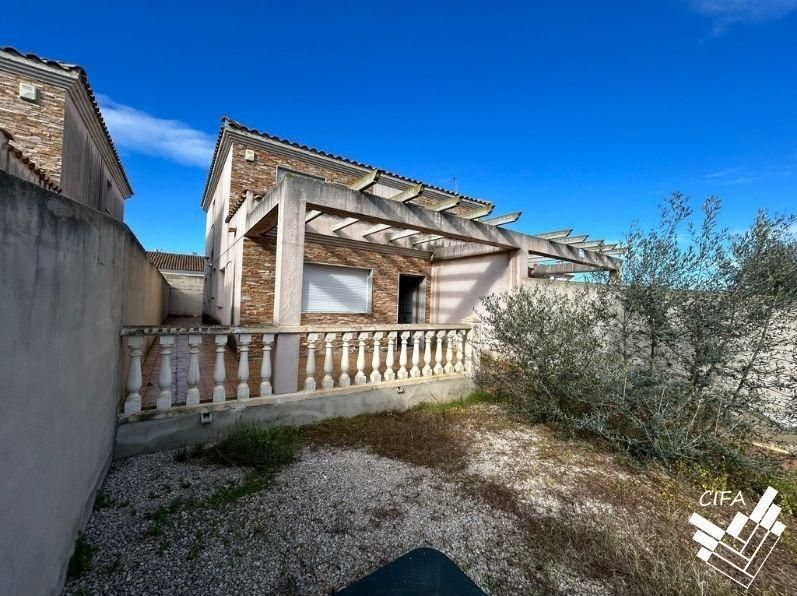 Exterior view of Single-family semi-detached for sale in Vinaròs  with Private garden, Terrace and Community pool