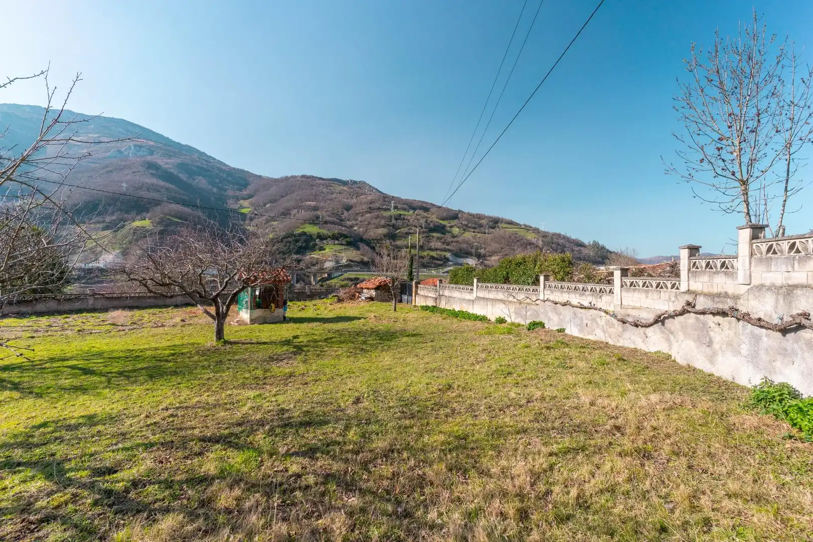 Exterior view of Houses for sale in Lena