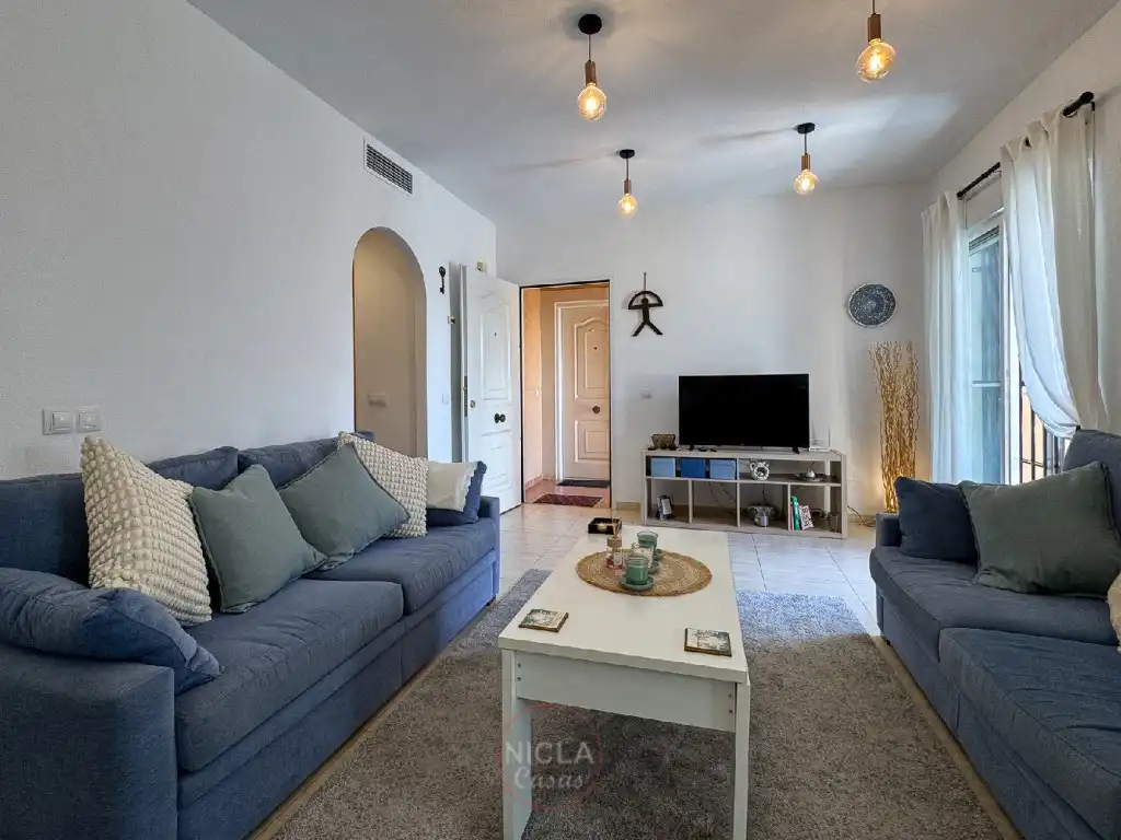 Sala de estar de Apartamento en venta en Cuevas del Almanzora con Aire acondicionado, Terraza y Amueblado