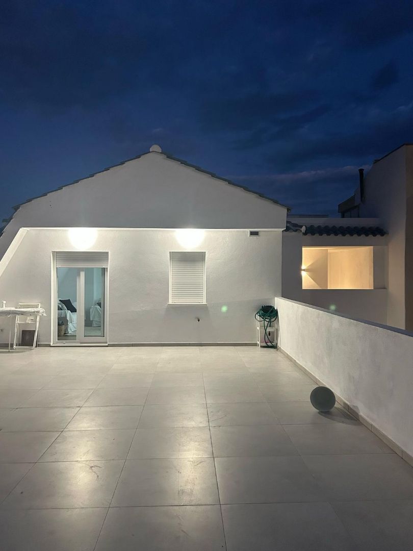 Dachboden zum verkauf in La Zubia Ciudad