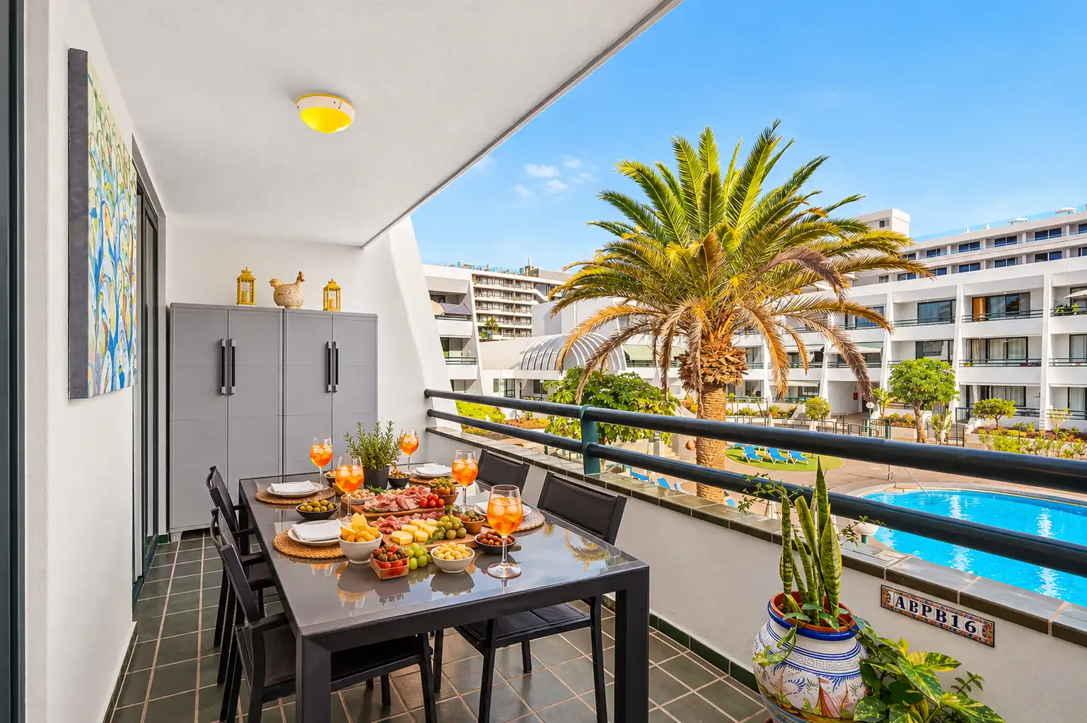 Terrace of Flat for sale in Playa de las Américas