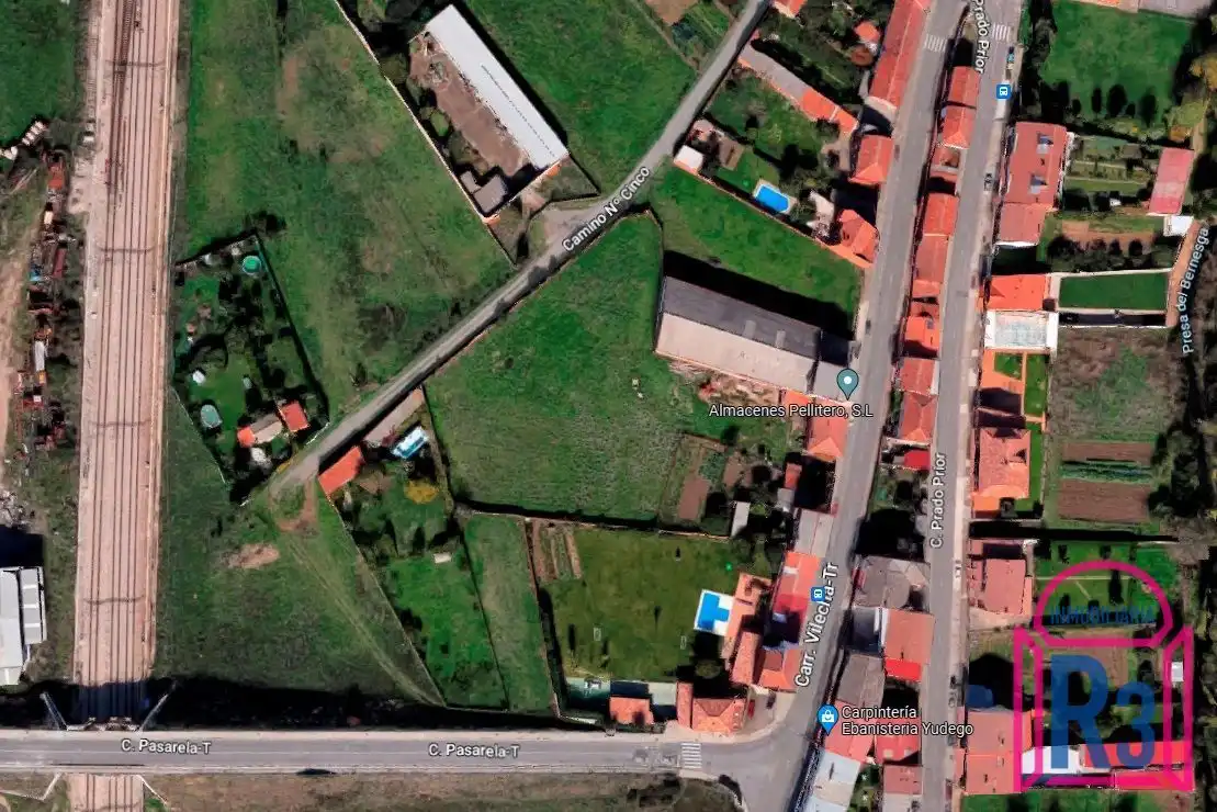 Terreni e lotti in vendita a Trobajo del Cerecedo, imagen 3