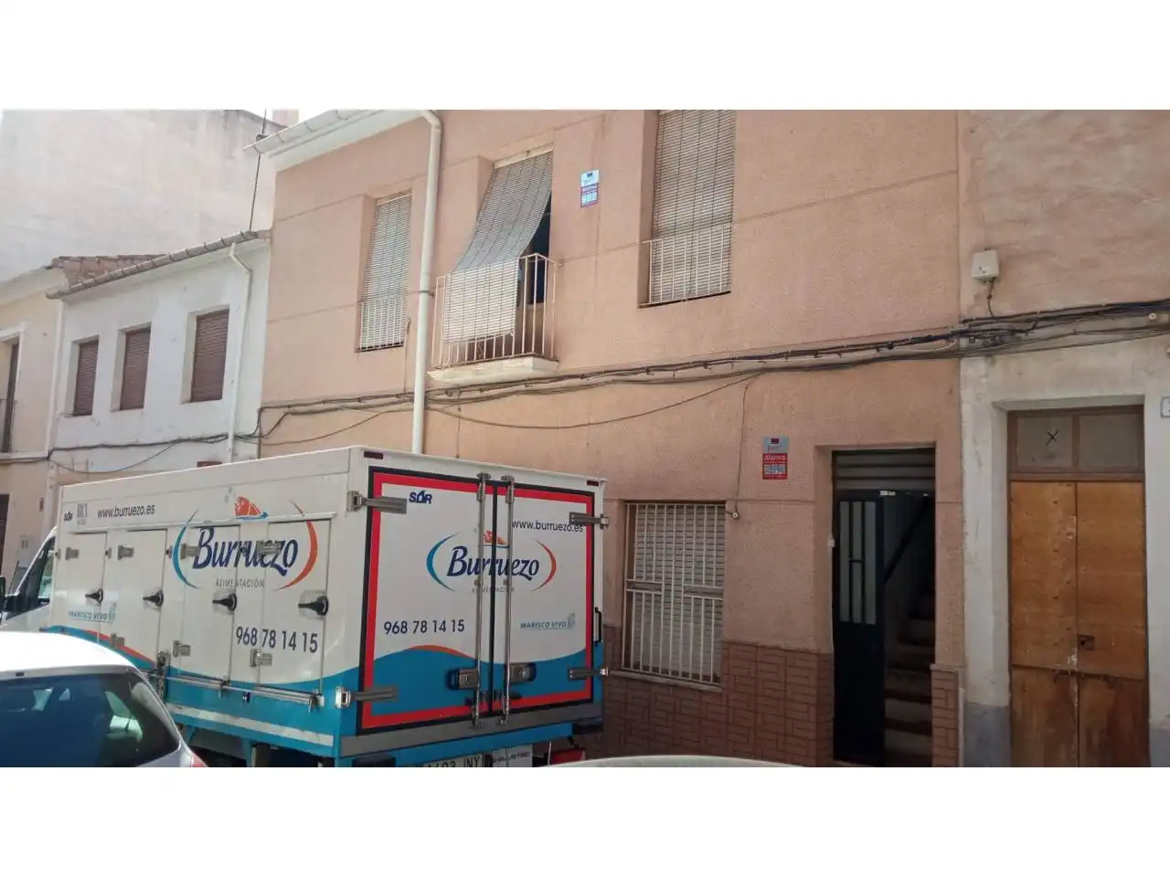 Houses for sale in Calle CAMPOAMOR, Centro