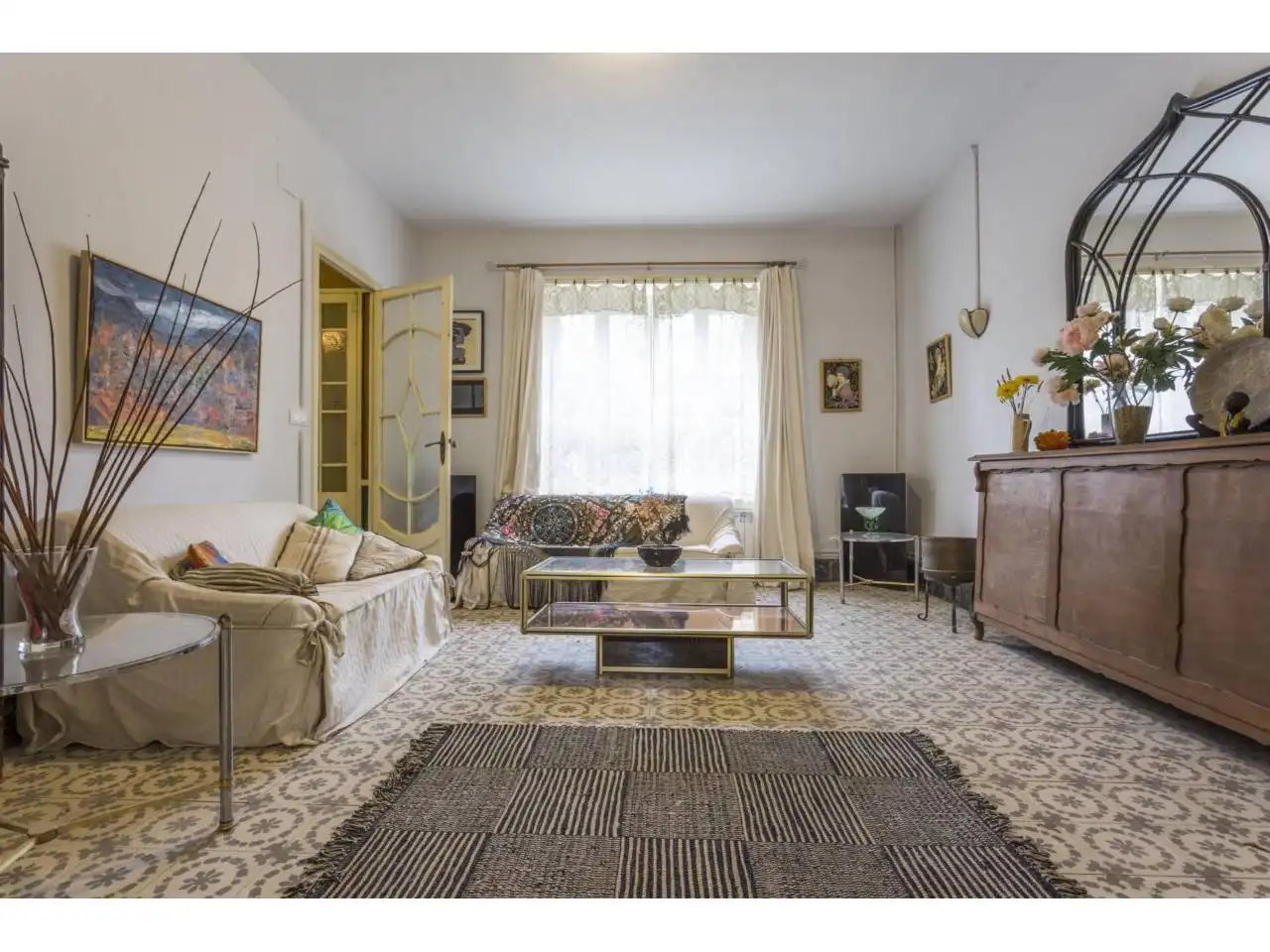 Sala d'estar de Finca rústica en venda en Sant Feliu de Buixalleu