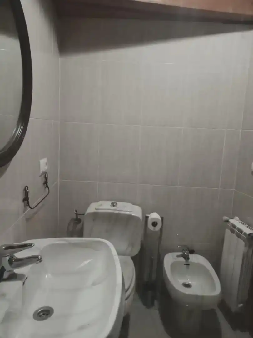 Bany de Casa o xalet en venda en Sobrado (León) amb Balcó