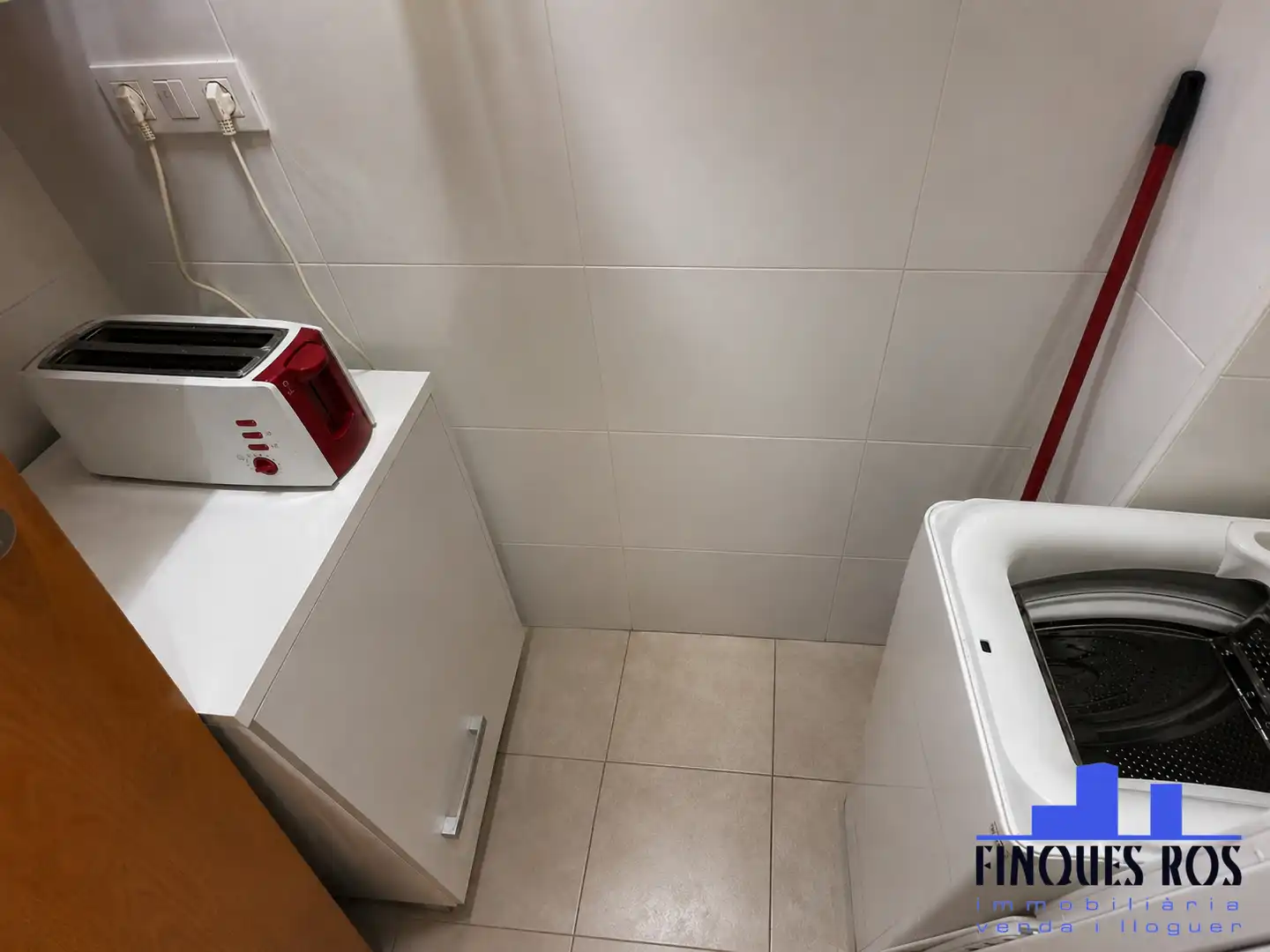 Badezimmer von Wohnungen zum Verkauf in Vinaròs mit Klimaanlage, Heizung und Terrasse