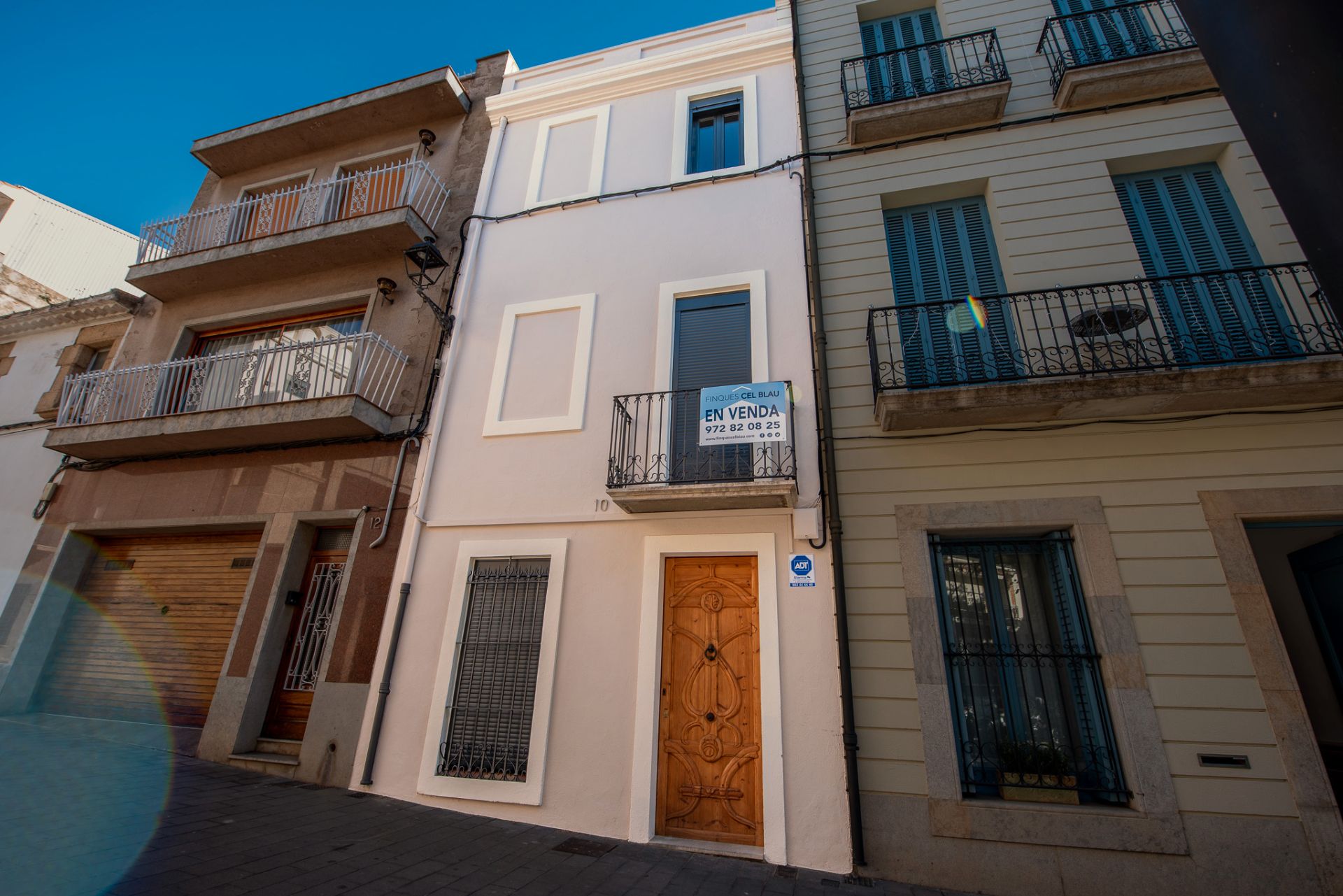 Vista exterior de Casa adosada en venda en Sant Feliu de Guíxols amb Calefacció, Parquet i Terrassa