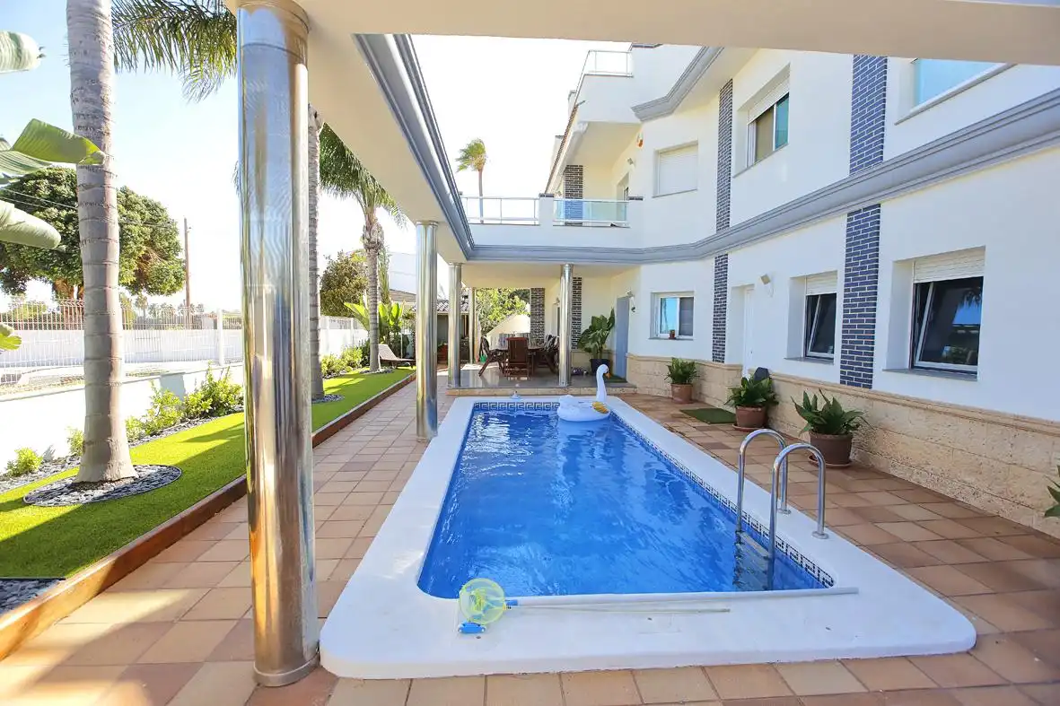 Piscina de Casa o chalet en venta en Alcanar