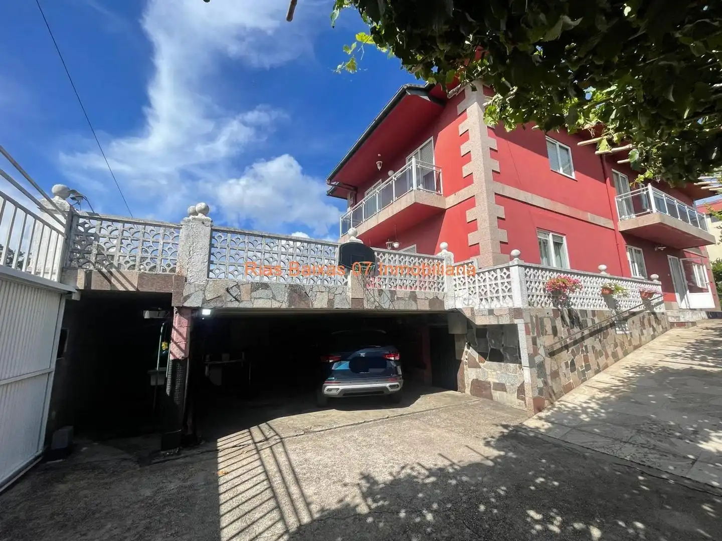 Houses for sale in Mos