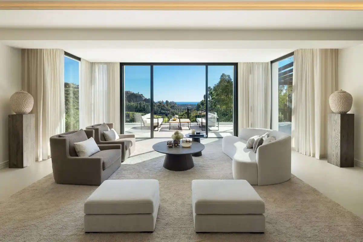 Chalet con piscina en venta en Los Arqueros  - Puerto del Almendro, imagen 3