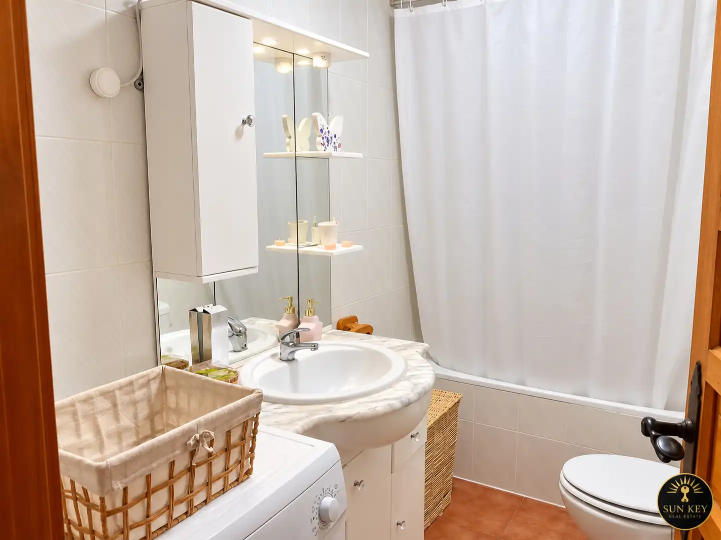 Piso con piscina en venta en Pasaje la Azohia 98, imagen 5
