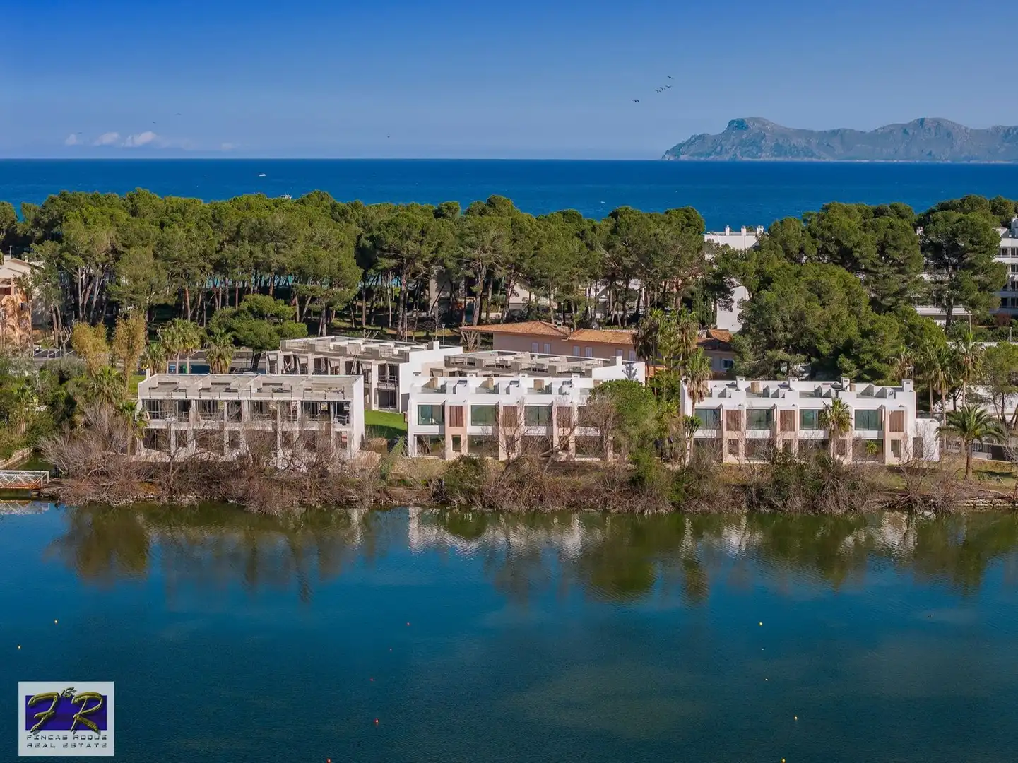 Exterior view of Houses for sale in Alcúdia  with Air Conditioner, Terrace and Swimming Pool