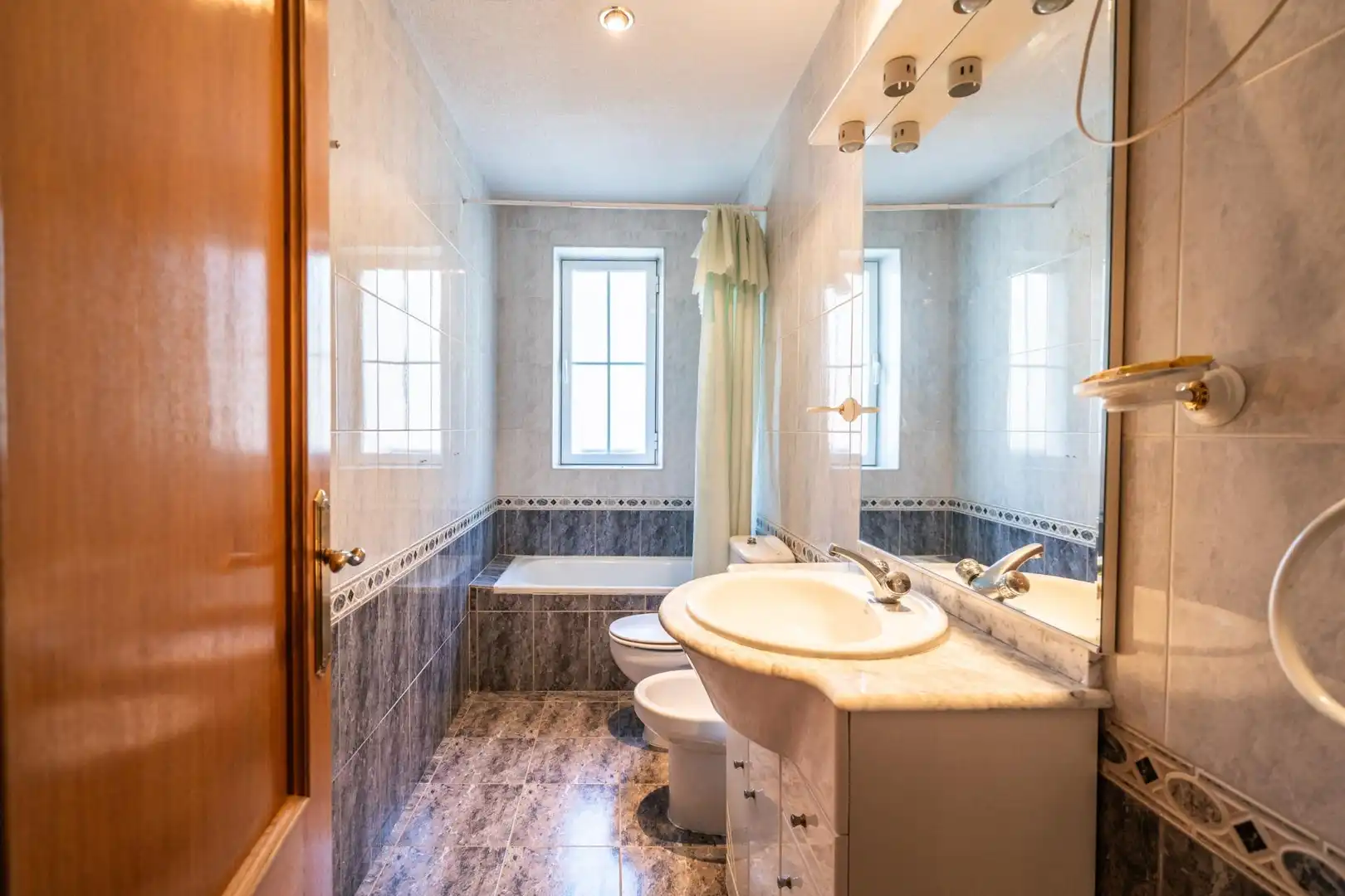 Baño de Edificio en venta en Guadarrama