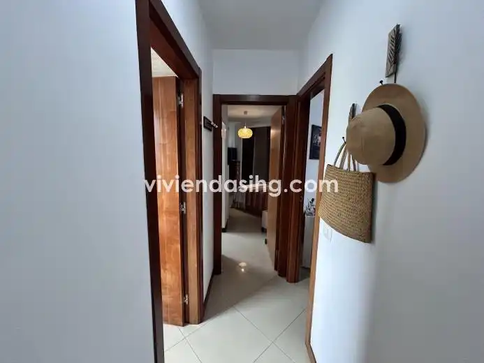 Flat for sale in Calle la Gorvorana, Longuera - Toscal