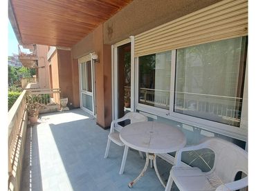 Piso con balcón en venta en ROSES DE LES