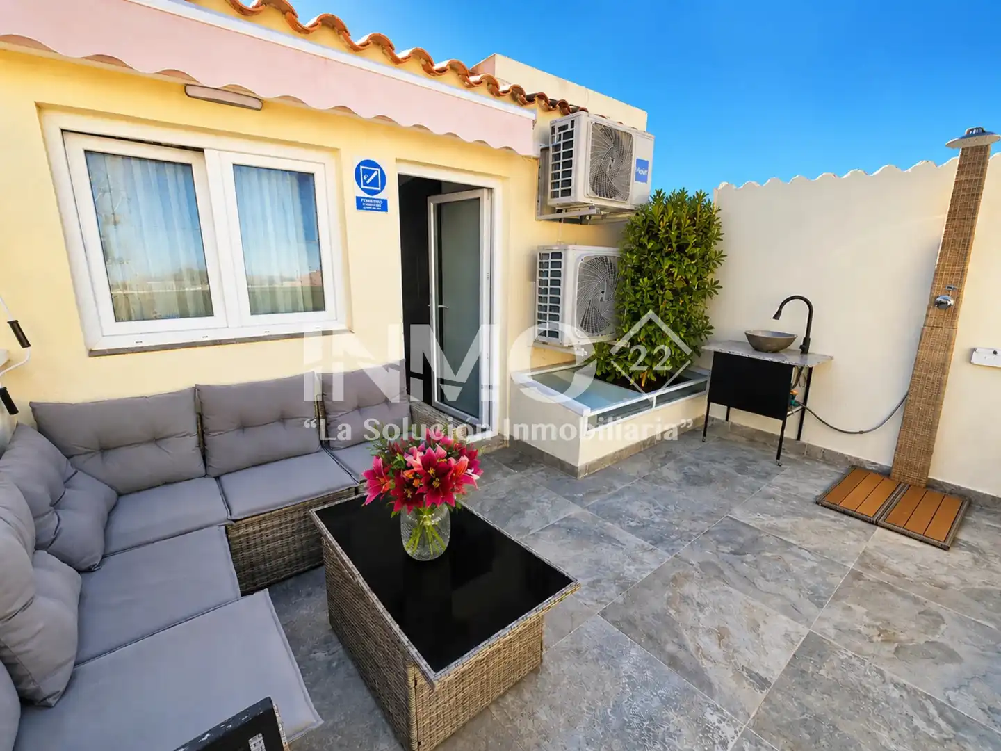 Terraced house for sale in Carrer de Pau Casals