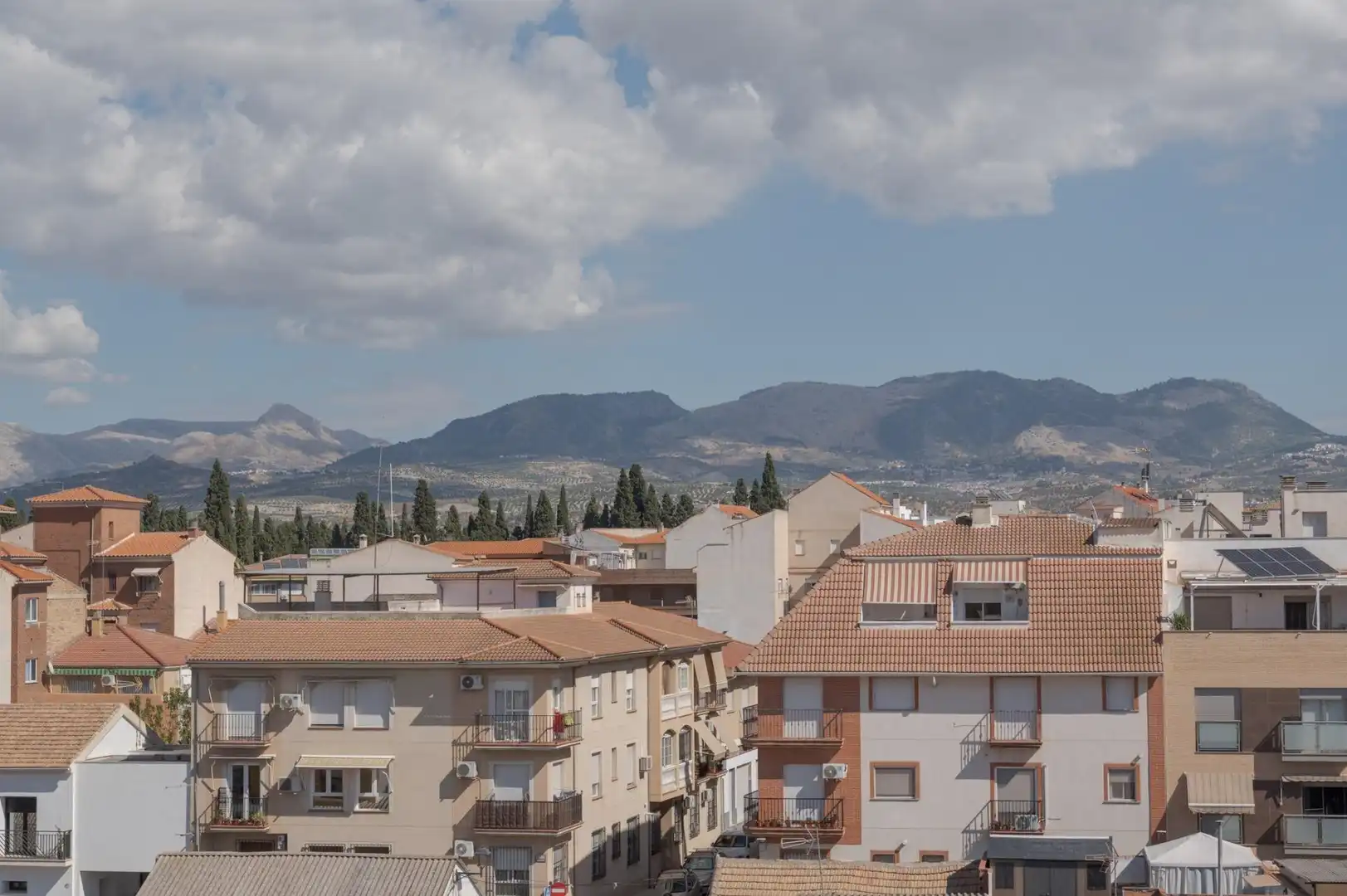 Vista exterior de Àtic en venda en Maracena, Granada