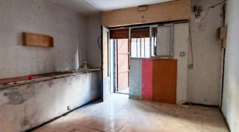 Premises for sale in  Barcelona Capital