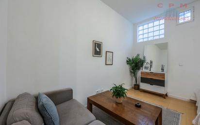 Living room of Study for sale in  Madrid Capital  with Heating, Oven and Washing machine