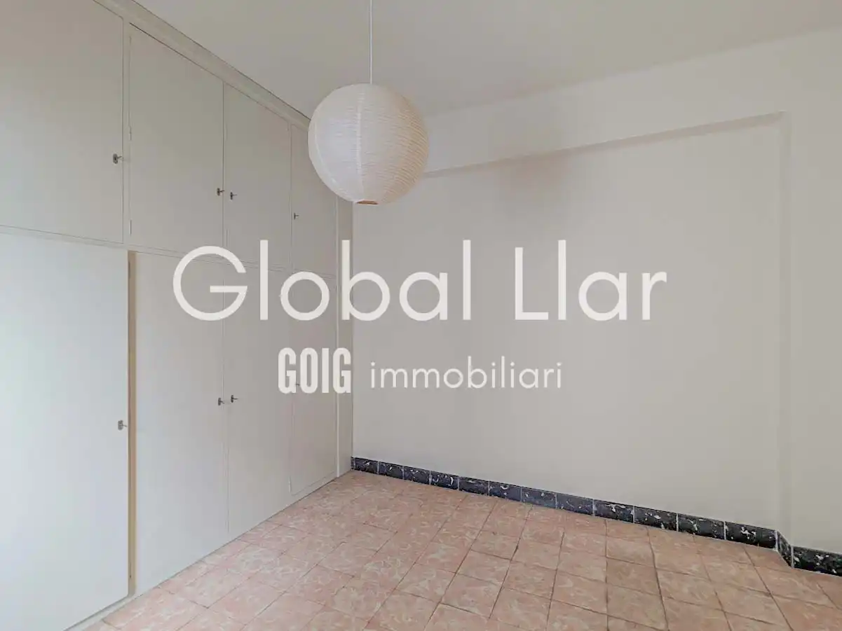 Schlafzimmer von Wohnung zum Verkauf in Lleida mit Klimaanlage, Heizung und Balkon