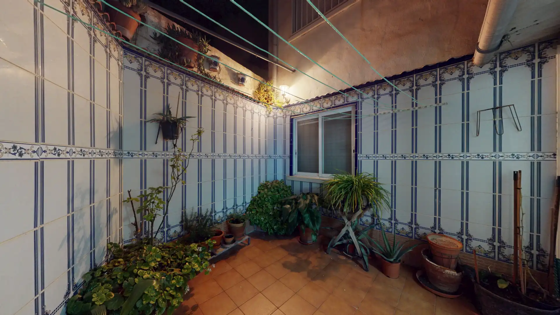 Jardín de Piso en venta en Elda con Aire acondicionado, Amueblado y Horno