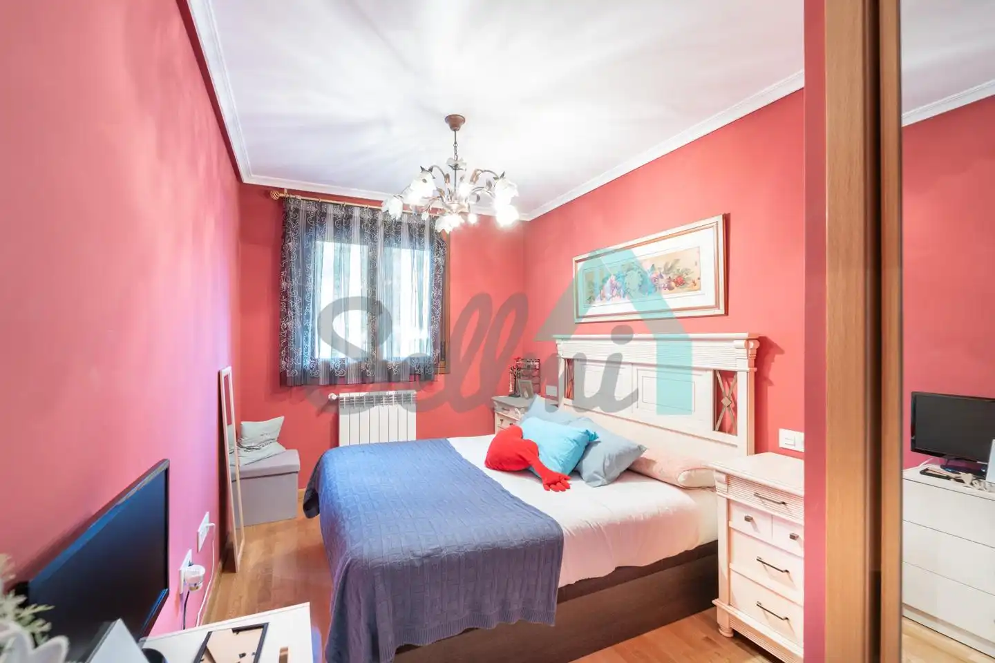 Habitación de Piso en venta en Somiedo con Calefacción, Parquet y Terraza